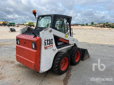 BOBCAT S130 Chargeuse Compacte Sur Chenilles - Kompaktlader: das Bild 3 BOBCAT S130 Chargeuse Compacte Sur Chenilles - Kompaktlader: das Bild 3