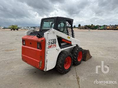 BOBCAT S130 Mini Chargeuse Compacte - Kompaktlader: das Bild 3 BOBCAT S130 Mini Chargeuse Compacte - Kompaktlader: das Bild 3