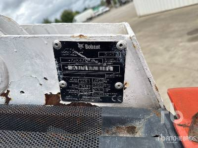 BOBCAT S130 Mini Chargeuse Compacte - Kompaktlader: das Bild 5 BOBCAT S130 Mini Chargeuse Compacte - Kompaktlader: das Bild 5