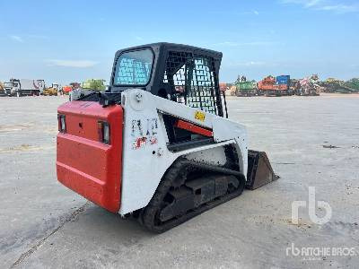 BOBCAT T110 Mini Chargeuse Compacte Sur Che ... - Kompaktlader: das Bild 3 BOBCAT T110 Mini Chargeuse Compacte Sur Che ... - Kompaktlader: das Bild 3