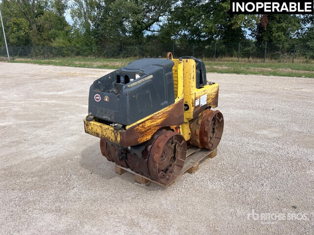 Bomag BMP 8500 Rouleau de compactage - Kleine Walze: das Bild 2 Bomag BMP 8500 Rouleau de compactage - Kleine Walze: das Bild 2