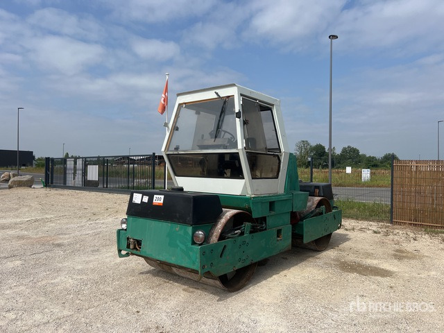 Dynapac CC21II Compacteur double bille - Straßenwalze: das Bild 2 Dynapac CC21II Compacteur double bille - Straßenwalze: das Bild 2