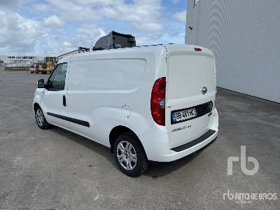 FIAT DOBLO MAXI Vehicule Utilitaire - Kastenwagen: das Bild 2 FIAT DOBLO MAXI Vehicule Utilitaire - Kastenwagen: das Bild 2