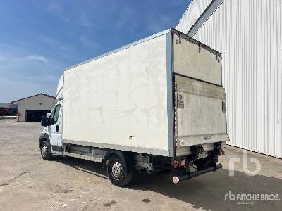 FIAT DUCATO 2.3 MULT Vehicule Utilitaire - Kastenwagen: das Bild 2 FIAT DUCATO 2.3 MULT Vehicule Utilitaire - Kastenwagen: das Bild 2