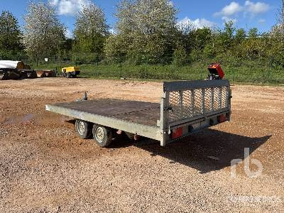 HUBIERE H212L 01CF T/A Remorque - Baumaschinenanhänger: das Bild 2 HUBIERE H212L 01CF T/A Remorque - Baumaschinenanhänger: das Bild 2