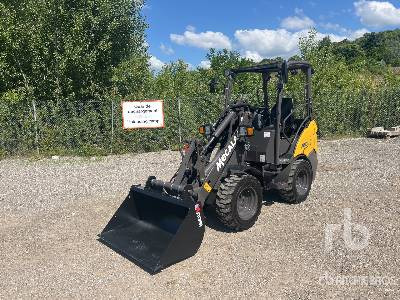 MECALAC MCL2 Chargeuse Compacte Sur Pneus (N ... - Kompaktlader: das Bild 1 MECALAC MCL2 Chargeuse Compacte Sur Pneus (N ... - Kompaktlader: das Bild 1