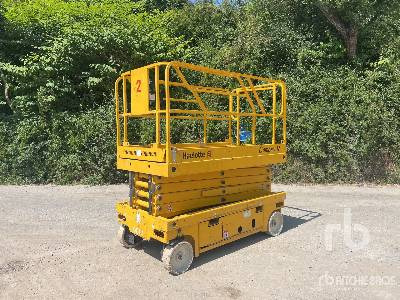 PINGUELY-HAULOTTE COMPACT 12 Electric Nacelle Ciseau Electrique - Scherenbühne: das Bild 1 PINGUELY-HAULOTTE COMPACT 12 Electric Nacelle Ciseau Electrique - Scherenbühne: das Bild 1