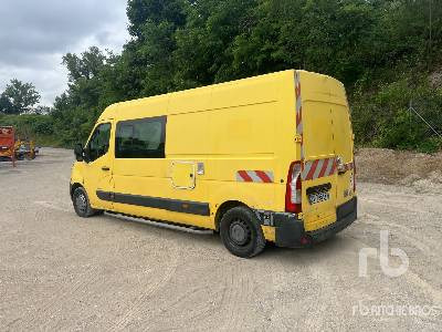RENAULT MASTER F3500 DC Vehicule Utilitaire - Kastenwagen: das Bild 2 RENAULT MASTER F3500 DC Vehicule Utilitaire - Kastenwagen: das Bild 2