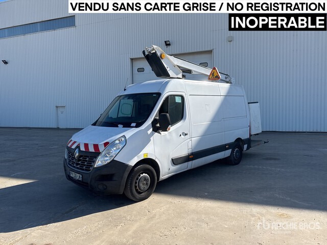 Renault Master Camion ? godets - LKW mit Arbeitsbühne: das Bild 1 Renault Master Camion ? godets - LKW mit Arbeitsbühne: das Bild 1