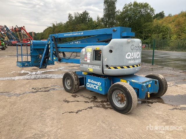 2012 Genie Z45/29 2WD Hybrid Articulating Boom Lift - Gelenkarmbühne: das Bild 2 2012 Genie Z45/29 2WD Hybrid Articulating Boom Lift - Gelenkarmbühne: das Bild 2