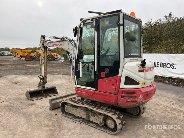 2018 Takeuchi TB230 Mini Excavator: <6.6t - Minibagger: das Bild 2 2018 Takeuchi TB230 Mini Excavator: <6.6t - Minibagger: das Bild 2