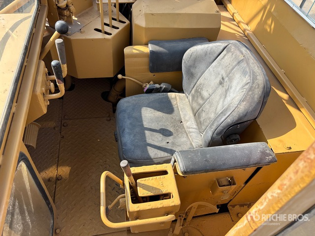 1980 Cat D8K w/ Midwestern M583 Conversion Pipelayer - Rohrleger: das Bild 5 1980 Cat D8K w/ Midwestern M583 Conversion Pipelayer - Rohrleger: das Bild 5