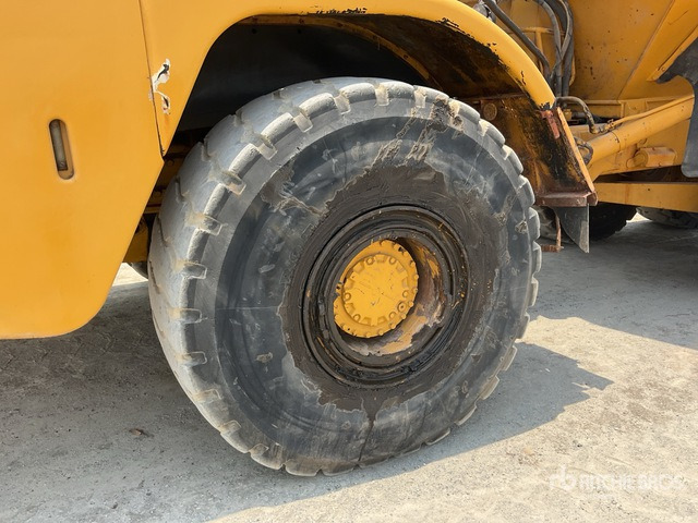 2003 Cat 740 - Knickgelenkter Dumper: das Bild 5 2003 Cat 740 - Knickgelenkter Dumper: das Bild 5