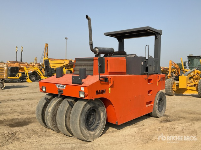 2003 Hamm GRW18 8 Wheel Pneumatic Roller - Gummiradwalze: das Bild 2 2003 Hamm GRW18 8 Wheel Pneumatic Roller - Gummiradwalze: das Bild 2