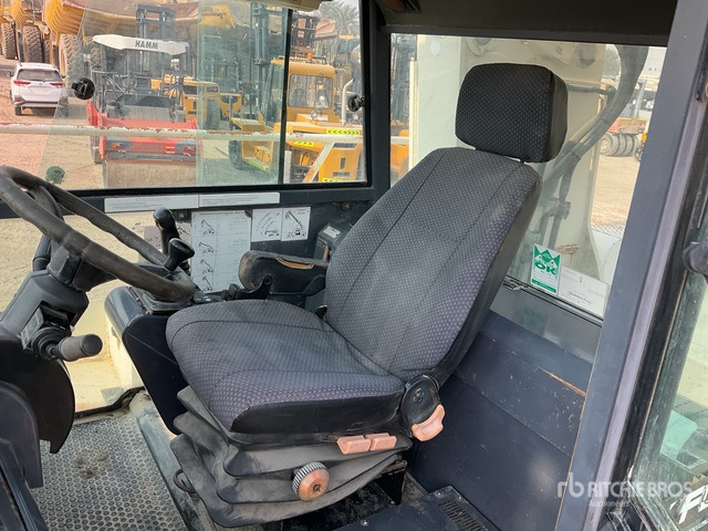 2011 Terex TFC45HC 60 ton Container Reach Stacker - Reach stacker: das Bild 5 2011 Terex TFC45HC 60 ton Container Reach Stacker - Reach stacker: das Bild 5