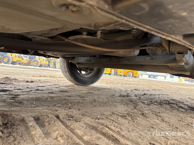 2015 Renault Duster 2WD SUV - SUV/ Geländewagen: das Bild 5 2015 Renault Duster 2WD SUV - SUV/ Geländewagen: das Bild 5