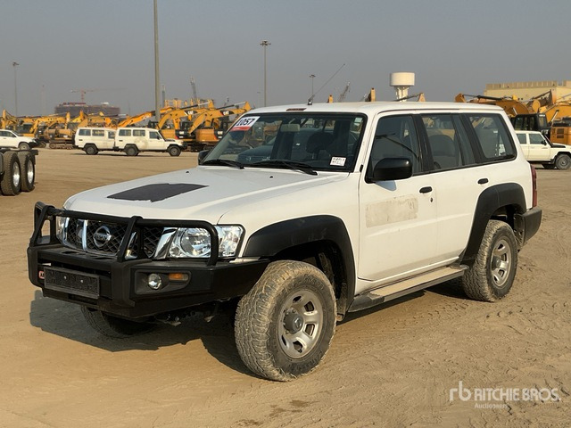 2018 Nissan Patrol GL 4x4 SUV - SUV/ Geländewagen: das Bild 2 2018 Nissan Patrol GL 4x4 SUV - SUV/ Geländewagen: das Bild 2