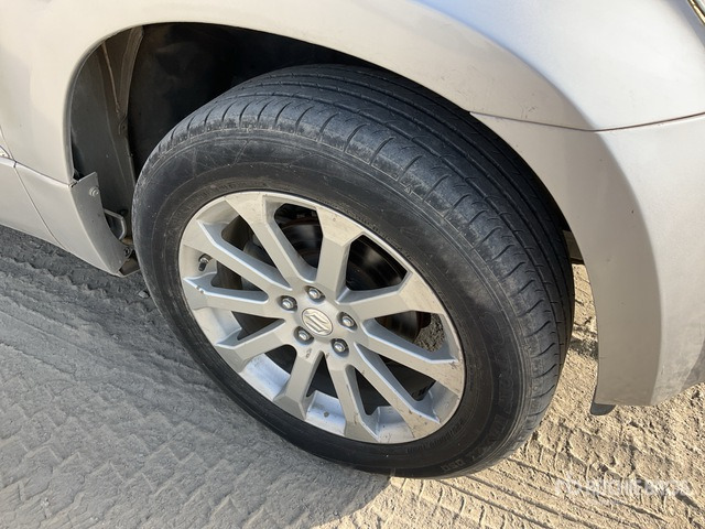 SUV/ Geländewagen 2018 Suzuki Grand Vitara 4x4 SUV: das Bild 6