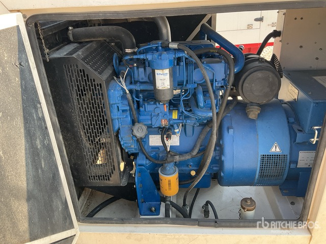 2020 FG Wilson P50-3 56 kVA Skid-Mounted Generator Set - Stromgenerator: das Bild 5 2020 FG Wilson P50-3 56 kVA Skid-Mounted Generator Set - Stromgenerator: das Bild 5