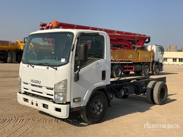 2020 Isuzu Reward NP 4x2 Cab and Chassis - Schlegelmäher/ Mulcher: das Bild 2 2020 Isuzu Reward NP 4x2 Cab and Chassis - Schlegelmäher/ Mulcher: das Bild 2