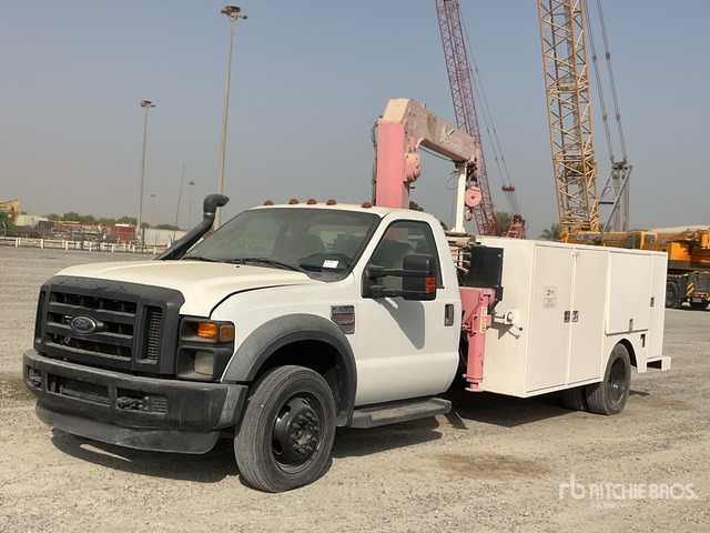 2008 Ford F550 XL Super Duty 4x4 Service Truck - Kommunal-/ Sonderfahrzeug: das Bild 2 2008 Ford F550 XL Super Duty 4x4 Service Truck - Kommunal-/ Sonderfahrzeug: das Bild 2