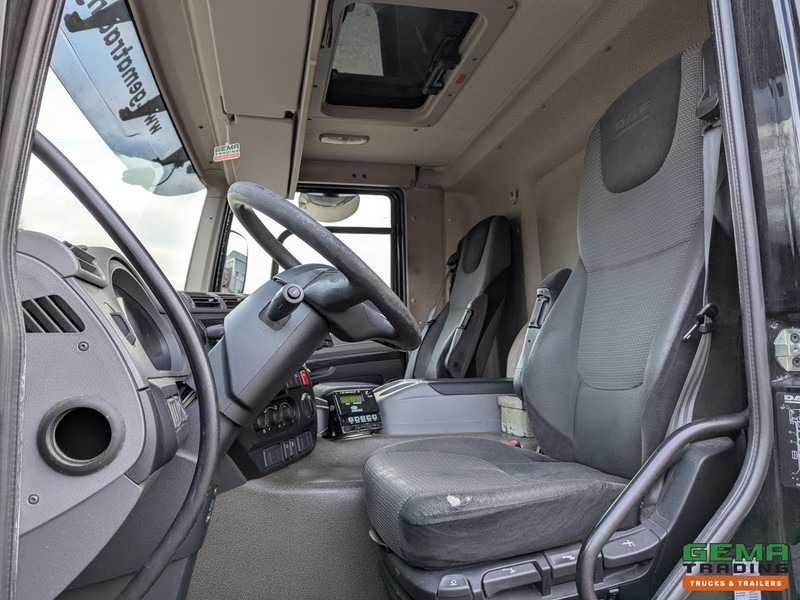 Innenraum Bild 1: Kühlkoffer LKW DAF CF 250 FA 4x2 DayCab Euro6 - Koel-VriesBak 7.5m + Carrier Supra 850MT + Laadklep 2000kg - 05/2025APK