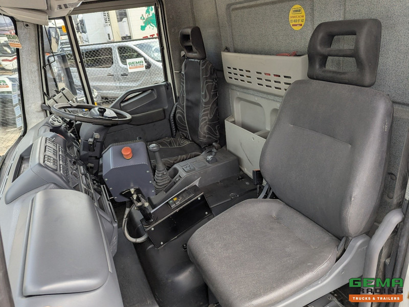 Iveco 140E21 4x2 Dagcab Euro3 - Schmidt SK500R - Hydrostaat – Leasing Iveco 140E21 4x2 Dagcab Euro3 - Schmidt SK500R - Hydrostaat: das Bild 18