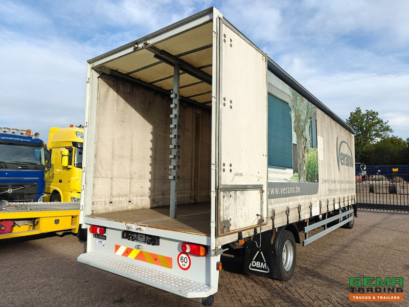 Iveco Eurocargo 120E22 Dagcab Euro5 - 6CIL - Handgeschakeld - Schuifzeilenbak 8.6m - Volledig Bladgeveerd - SMARTTacho V2 - Plane LKW: das Bild 2 Iveco Eurocargo 120E22 Dagcab Euro5 - 6CIL - Handgeschakeld - Schuifzeilenbak 8.6m - Volledig Bladgeveerd - SMARTTacho V2 - Plane LKW: das Bild 2