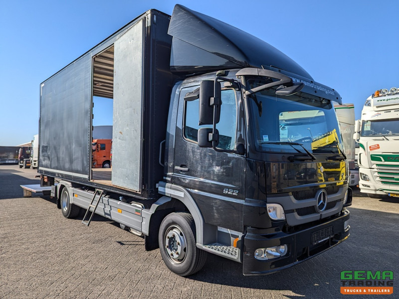 Mercedes-Benz Atego 922 4x2 Dagcab Euro5 - Geslotenbak 5.95m + Laadklep 1500KG - Zijdeur - 05/2025APK - Koffer LKW: das Bild 2 Mercedes-Benz Atego 922 4x2 Dagcab Euro5 - Geslotenbak 5.95m + Laadklep 1500KG - Zijdeur - 05/2025APK - Koffer LKW: das Bild 2