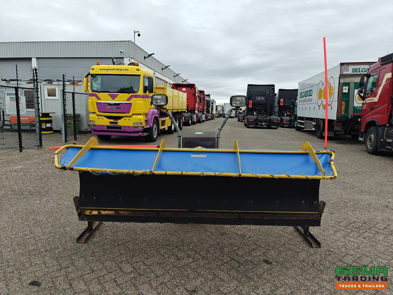 Schneepflug NIDO HYL-240-K24V EPZ-0 SneeuwSchuiver - Hydraulisch verstelbaar - 24V - 2.7M: das Bild 8