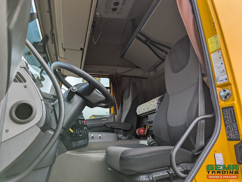 DAF CF 400 FT 4x2 Spacecab Euro6 - ADR - Retarder - Standairco - PTO Prep - Alcoa's - 12/2025APK - Sattelzugmaschine: das Bild 5 DAF CF 400 FT 4x2 Spacecab Euro6 - ADR - Retarder - Standairco - PTO Prep - Alcoa's - 12/2025APK - Sattelzugmaschine: das Bild 5