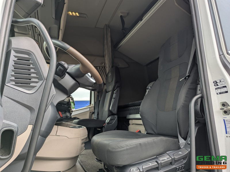 DAF XG+ 4x2 Euro6E - MEGA/Lowdeck - Retarder - Dubbele tanks - MirrorCam - 3 DVS StarRating - Sattelzugmaschine: das Bild 5 DAF XG+ 4x2 Euro6E - MEGA/Lowdeck - Retarder - Dubbele tanks - MirrorCam - 3 DVS StarRating - Sattelzugmaschine: das Bild 5