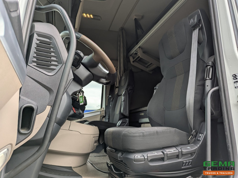 DAF XG+ 4x2 Euro6E - MEGA/Lowdeck - Retarder - Dubbele tanks - MirrorCam - 3 DVS StarRating - Sattelzugmaschine: das Bild 5 DAF XG+ 4x2 Euro6E - MEGA/Lowdeck - Retarder - Dubbele tanks - MirrorCam - 3 DVS StarRating - Sattelzugmaschine: das Bild 5