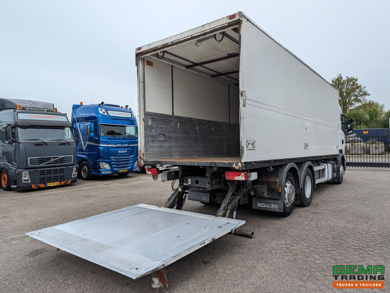 Scania R420 6x2/4 Highline Euro5 - Geslotenbak 7.76m - Laadklep 2000kg - 09/2025APK - Koffer LKW: das Bild 2 Scania R420 6x2/4 Highline Euro5 - Geslotenbak 7.76m - Laadklep 2000kg - 09/2025APK - Koffer LKW: das Bild 2