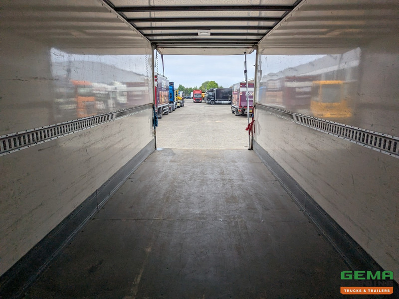 Volvo FL 250 4x2 Dagcab Euro6 -6CIL- 12T- Gesloten bak 7.75m + laadklep 1500kg - 06/2025APK - Koffer LKW: das Bild 5 Volvo FL 250 4x2 Dagcab Euro6 -6CIL- 12T- Gesloten bak 7.75m + laadklep 1500kg - 06/2025APK - Koffer LKW: das Bild 5