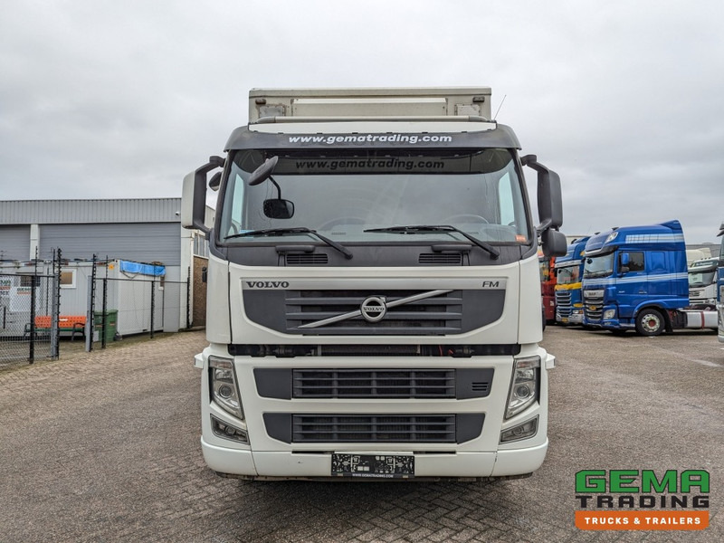 Volvo FM330 4x2 Daycab Euro5 KuikenBak 8.2m + Webasto Heater + Dhollandia 2000KG (V799) – Leasing Volvo FM330 4x2 Daycab Euro5 KuikenBak 8.2m + Webasto Heater + Dhollandia 2000KG (V799): das Bild 9