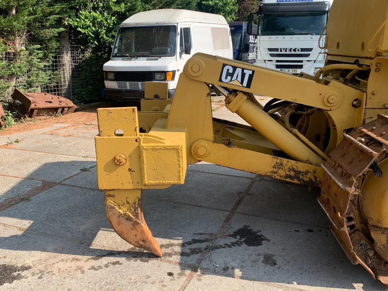 CAT Caterpillar D7E Bulldozer with ripper CLUTCH DEF CAT D7E Bulldozer with ripper CLUTCH DEFECT - Bulldozer: das Bild 5 CAT Caterpillar D7E Bulldozer with ripper CLUTCH DEF CAT D7E Bulldozer with ripper CLUTCH DEFECT - Bulldozer: das Bild 5
