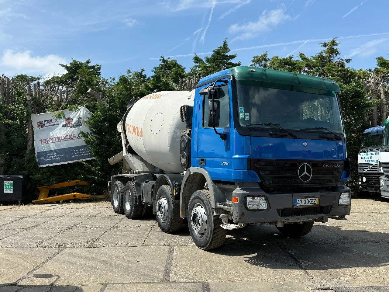 Mercedes-Benz Actros 3236 MP2 V6 8X4 9M3 Beton Mixer Spring/Sp - Fahrmischer: das Bild 1 Mercedes-Benz Actros 3236 MP2 V6 8X4 9M3 Beton Mixer Spring/Sp - Fahrmischer: das Bild 1