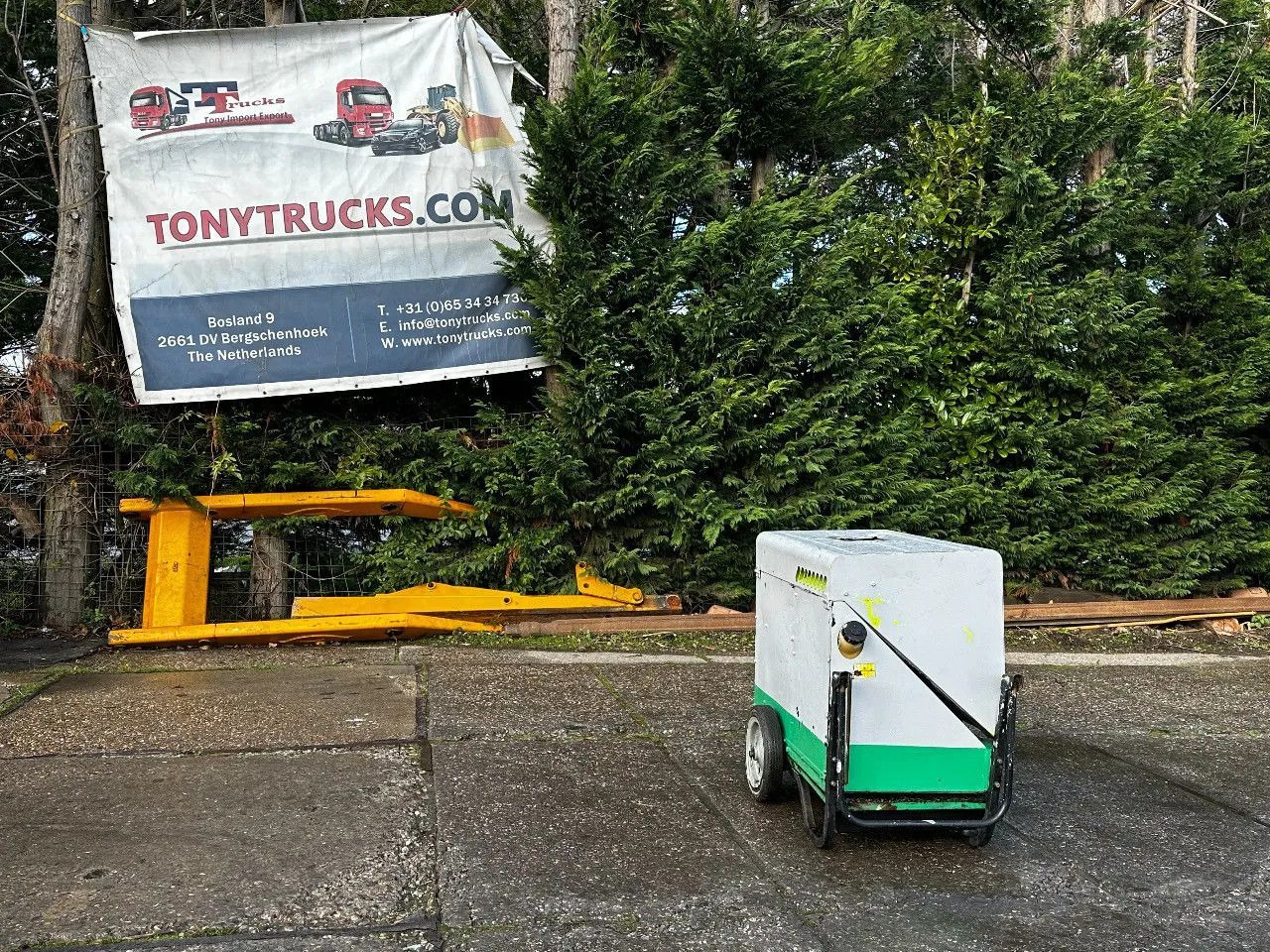 Pramac P6000S2 6KVA Generator Pramac P6000S2 6KVA Generator - Stromgenerator: das Bild 1 Pramac P6000S2 6KVA Generator Pramac P6000S2 6KVA Generator - Stromgenerator: das Bild 1