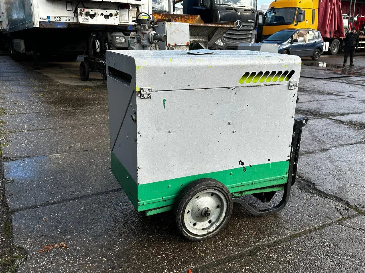 Pramac P6000S2 6KVA Generator Pramac P6000S2 6KVA Generator - Stromgenerator: das Bild 5 Pramac P6000S2 6KVA Generator Pramac P6000S2 6KVA Generator - Stromgenerator: das Bild 5