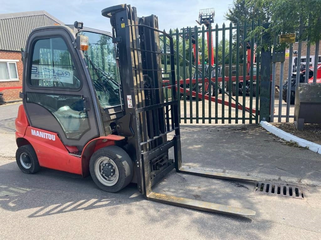 Dieselstapler Manitou Mi25D: das Bild 18 Dieselstapler Manitou Mi25D: das Bild 18