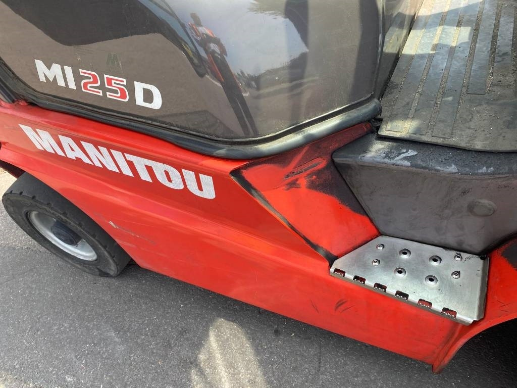 Dieselstapler Manitou Mi25D: das Bild 22 Dieselstapler Manitou Mi25D: das Bild 22