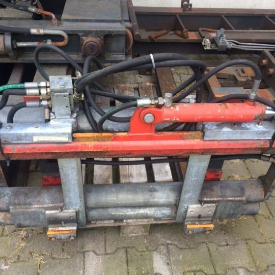 Dürwen Fork positioner - Anbauteil für Flurförderzeug: das Bild 2 Dürwen Fork positioner - Anbauteil für Flurförderzeug: das Bild 2