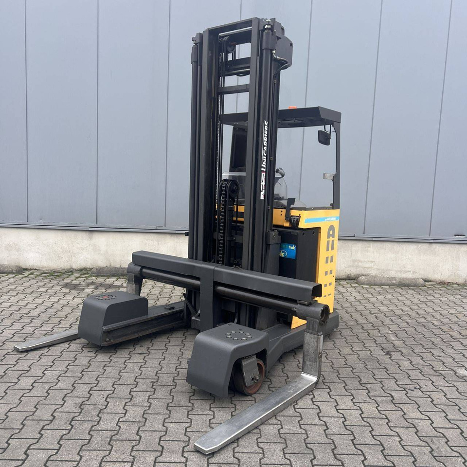 Atlet UFS250DTFVRE585 - Vierwegstapler: das Bild 2 Atlet UFS250DTFVRE585 - Vierwegstapler: das Bild 2