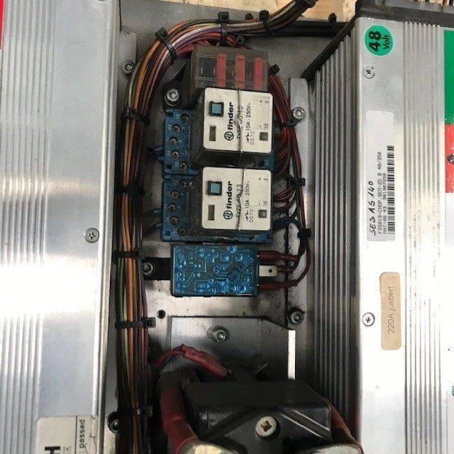 Steuergerät für Flurförderzeug Electronic control unit for Linde / Magaziner: das Bild 7 Steuergerät für Flurförderzeug Electronic control unit for Linde / Magaziner: das Bild 7