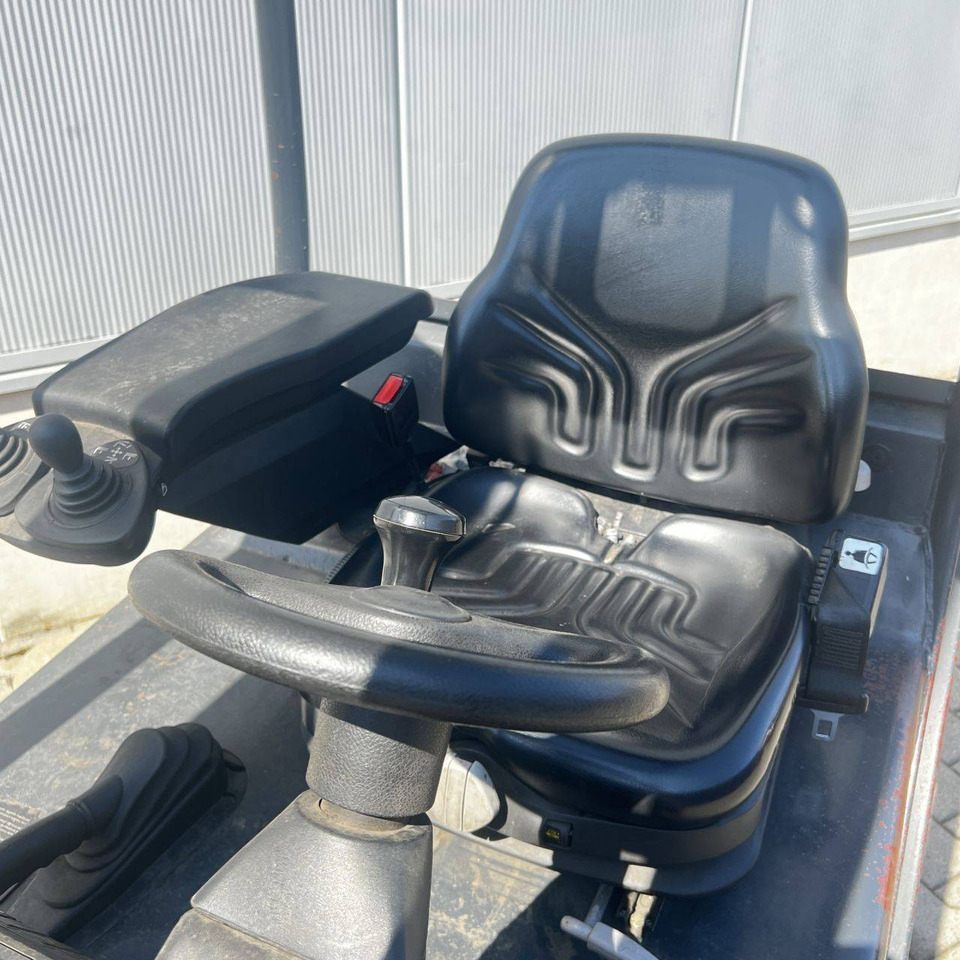 Linde E14 (335-02) - Elektrostapler: das Bild 4 Linde E14 (335-02) - Elektrostapler: das Bild 4