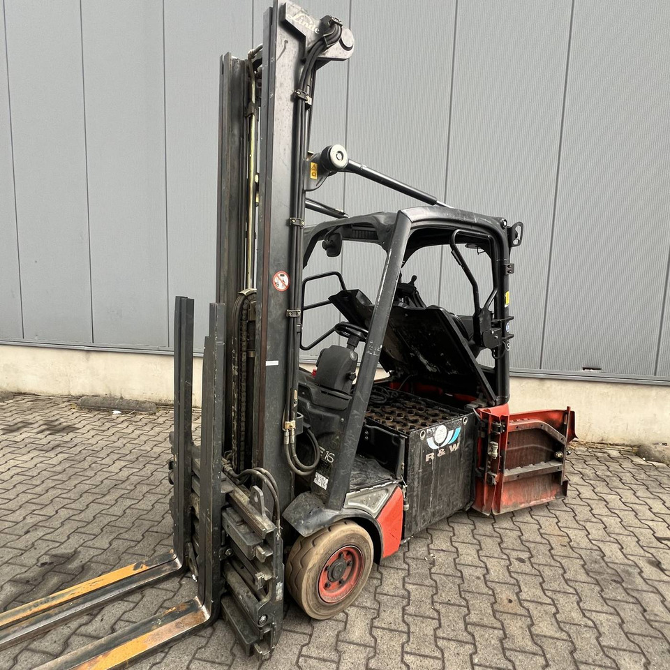 Linde E16 (386) - Elektrostapler: das Bild 2 Linde E16 (386) - Elektrostapler: das Bild 2