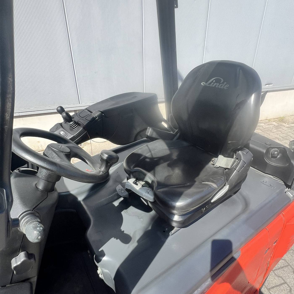 Linde E16PH (386-02) EVO - Elektrostapler: das Bild 5 Linde E16PH (386-02) EVO - Elektrostapler: das Bild 5