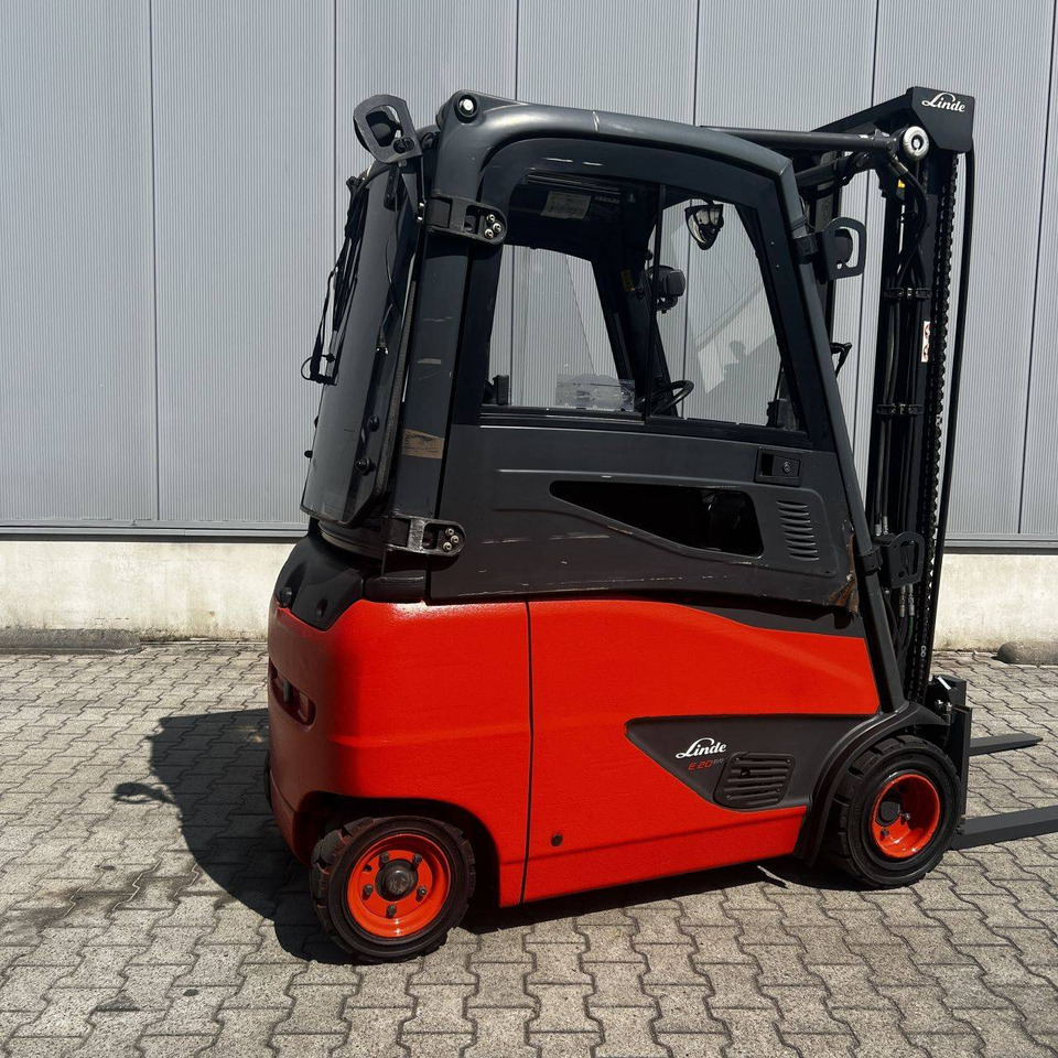 Linde E20PH (386-02) EVO - Elektrostapler: das Bild 2 Linde E20PH (386-02) EVO - Elektrostapler: das Bild 2