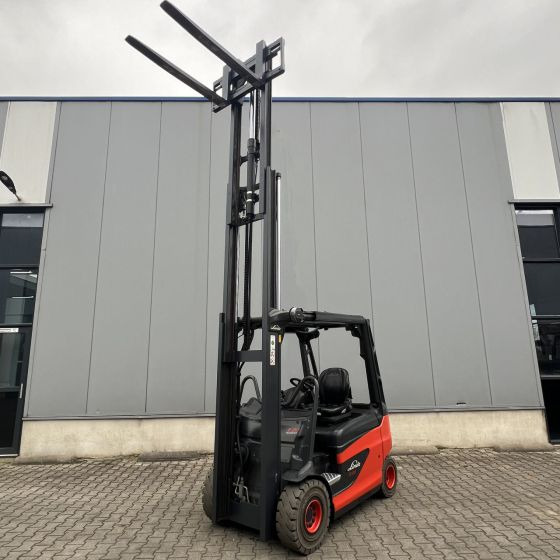 Elektrostapler Linde E20R (387) Roadster: das Bild 13